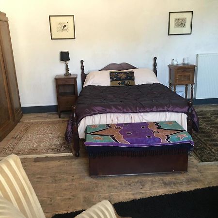 Chambre Sdb Privee Townhouse 26 Chambres D'Hotes Civray Civray  Extérieur photo
